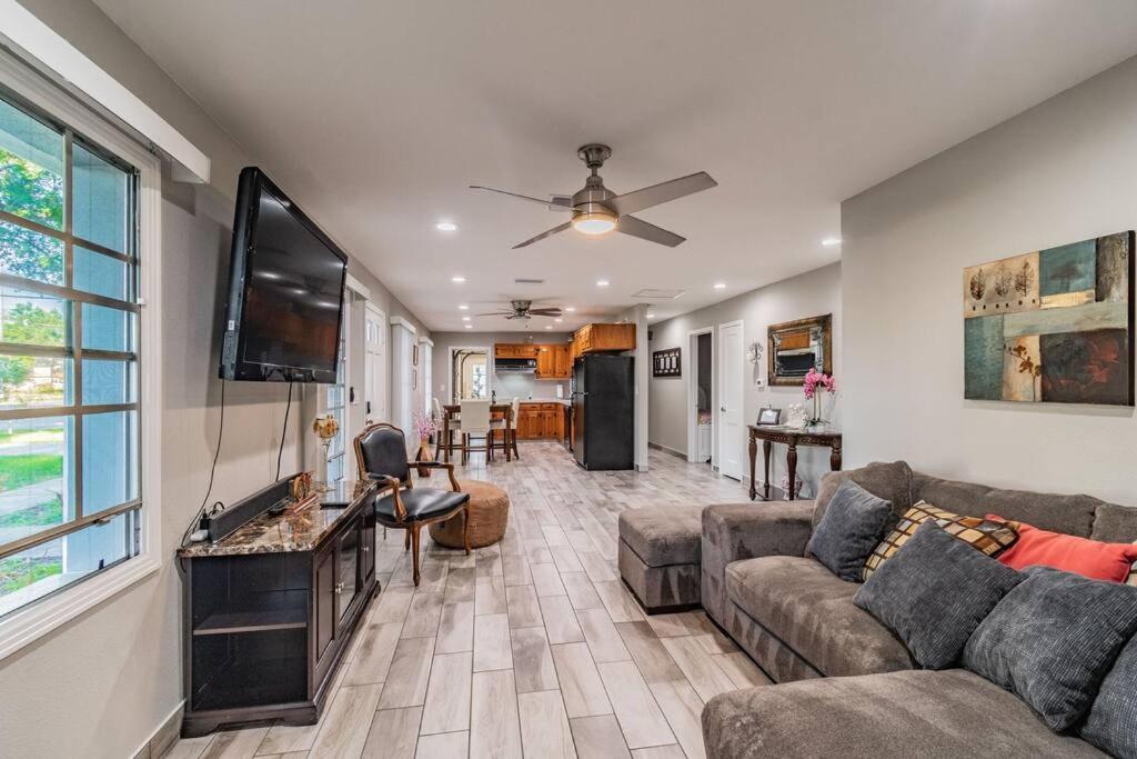 Willa Town 'N' Country Cozy Corner, Your Florida Fun Hub Tampa Zewnętrze zdjęcie